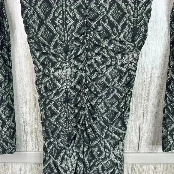 KamaliKulture Dress Small Ruched Long Sleeves Knee Length Stretch - Picture 7 of 8